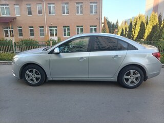 2011 Chevrolet Cruze I, серебристый, 670000 рублей, вид 5