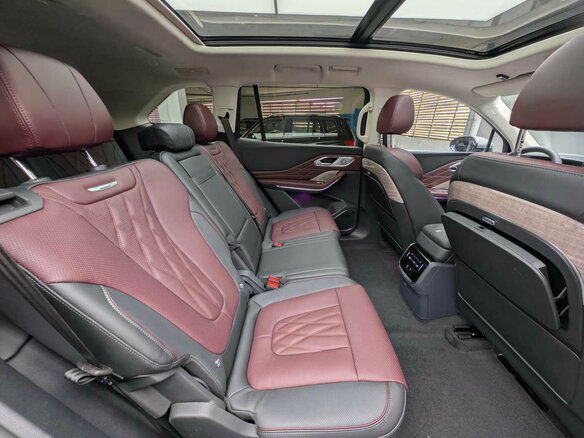 2025 Hongqi HS7 II, чёрный, 5594166 рублей - вид 8
