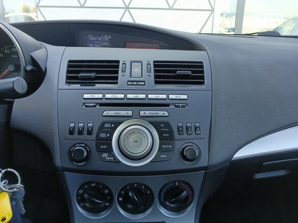 2011 Mazda 3 II (BL), белый, 749000 рублей - вид 13