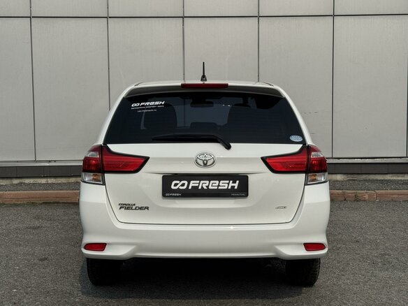 2016 Toyota Corolla Fielder XI (E160, E170, E180) Рестайлинг 1, белый, 1269999 рублей - вид 3