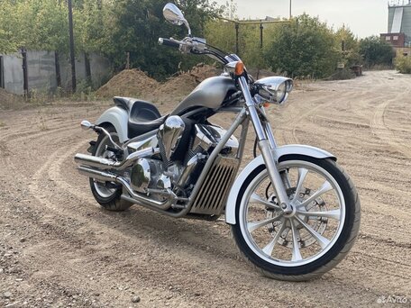 2010 Honda VT 1300CX Fury, серебристый, 630000 рублей, вид 2