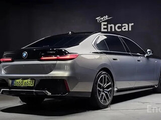 2025 BMW 7 серии 740d xDrive VII (G70), серый, 12950000 рублей, вид 2