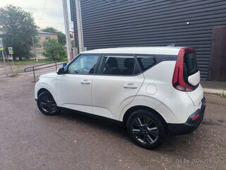 2021 Kia Soul III, белый, 1600000 рублей, вид 5