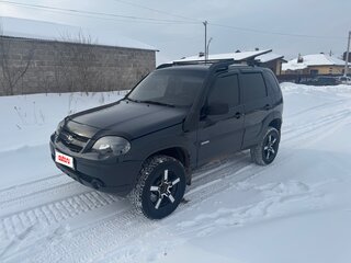 2012 Chevrolet Niva I Рестайлинг, чёрный, 1340000 рублей, вид 1