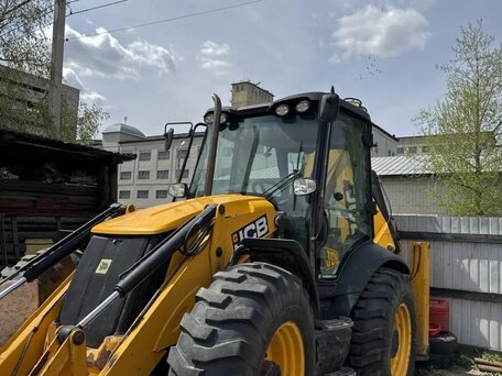 2012 JCB 4CX, 6500000 рублей, вид 1