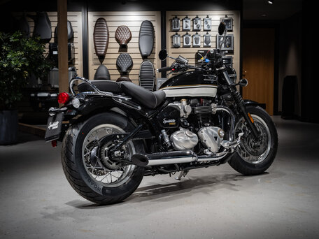2026 Triumph Speedmaster, чёрный, 2440000 рублей, вид 3