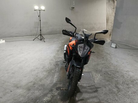 2023 KTM 390 Adventure, оранжевый, 575000 рублей, вид 4