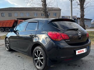2011 Opel Astra J, чёрный, 595000 рублей, вид 5