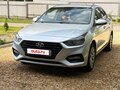 2017 Hyundai Solaris II, серебристый, 1190000 рублей - вид 1