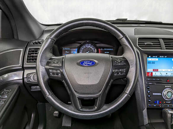2018 Ford Explorer V Рестайлинг, серебристый, 3595000 рублей - вид 21