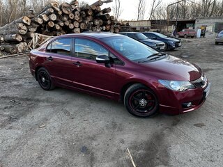 2011 Honda Civic VIII Рестайлинг, красный, 870000 рублей, вид 1
