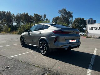 2021 BMW X6 M III (F96), серый, 10000000 рублей, вид 5