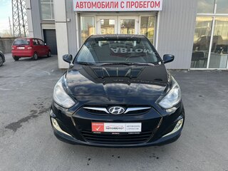 2011 Hyundai Solaris I, чёрный, 693000 рублей, вид 3