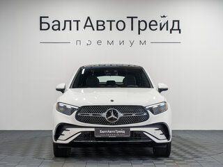 2026 Mercedes-Benz GLC Coupe 300 II (C254), белый, 9490000 рублей, вид 4