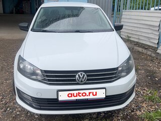 2016 Volkswagen Polo V Рестайлинг, белый, 850000 рублей, вид 4