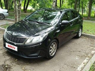 2014 Kia Rio III, чёрный, 600000 рублей, вид 2