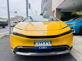 2023 Toyota Prius V (XW60), жёлтый, 3150000 рублей, вид 5