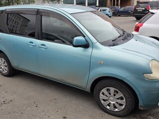 2004 Toyota Sienta I, зелёный, 550000 рублей, вид 3