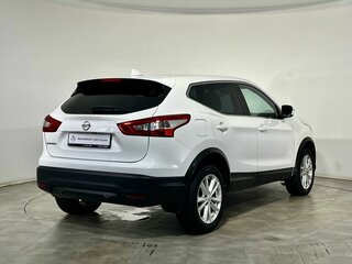 2018 Nissan Qashqai II, белый, 1680000 рублей, вид 4