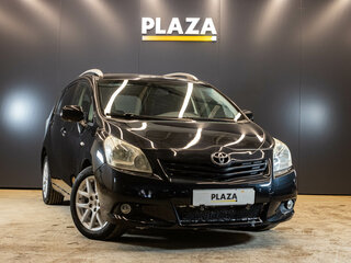 2012 Toyota Verso I, чёрный, 949000 рублей, вид 2
