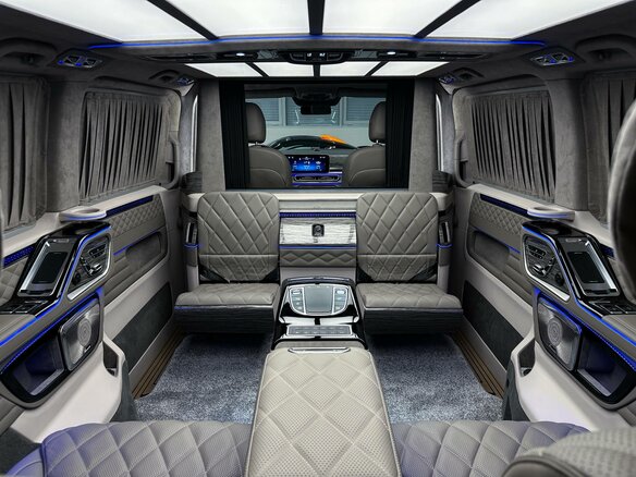 2026 Mercedes-Benz V-Класс Extra Long 300 d экстра длинный III (W447) Рестайлинг 2, чёрный, 42900000 рублей - вид 2