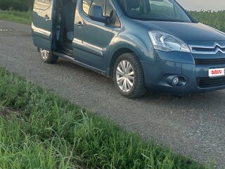 2011 Citroen Berlingo II, голубой, 645000 рублей, вид 4