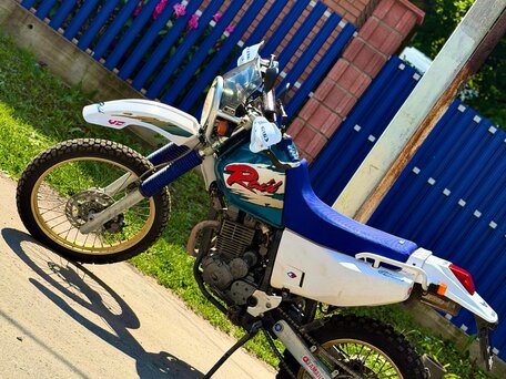 1997 Yamaha TT-R250, синий, 200000 рублей, вид 3
