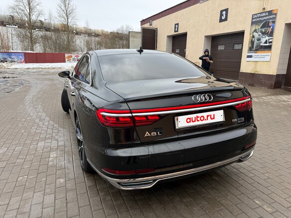 2018 Audi A8 Long 55 TFSI IV (D5), чёрный, 4150000 рублей - вид 11