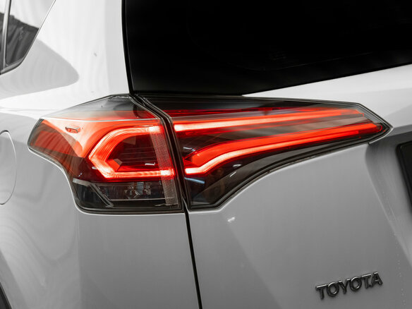 2017 Toyota RAV4 IV (XA40) Рестайлинг, белый - вид 21