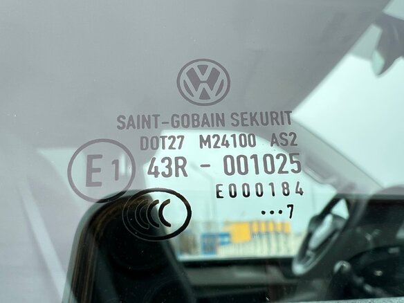 2017 Volkswagen Transporter, белый, 2520000 рублей - вид 16