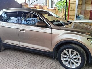 2020 Volkswagen T-Roc I (China Market), бежевый, 2150000 рублей, вид 4