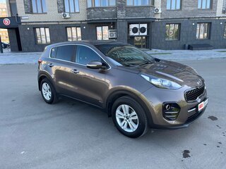 2017 Kia Sportage IV, коричневый, 2200000 рублей, вид 1