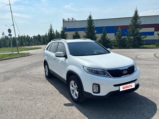 2012 Kia Sorento II Рестайлинг, белый, 1390000 рублей, вид 2