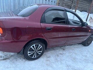 2008 Chevrolet Lanos I, пурпурный, 195000 рублей, вид 2