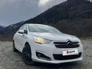 2013 Citroen C4 II, белый, 910000 рублей, вид 3