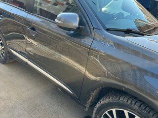 2021 Mitsubishi Outlander III Рестайлинг 3, серый, 1680000 рублей, вид 3