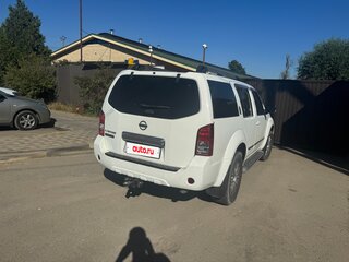 2011 Nissan Pathfinder III Рестайлинг, белый, 1600000 рублей, вид 4