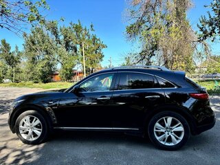 2015 Infiniti QX70, чёрный, 2100000 рублей, вид 2