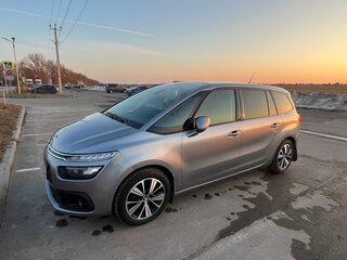 2017 Citroen C4 Picasso Grand II Рестайлинг, серебристый, 1550000 рублей, вид 1