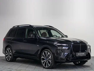 2026 BMW X7 40d I (G07) Рестайлинг, чёрный, 17950000 рублей, вид 4