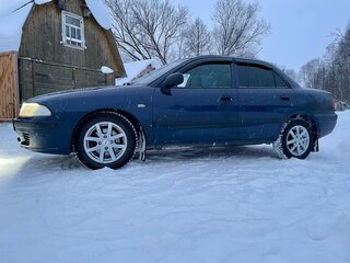 2001 Mitsubishi Carisma I Рестайлинг, синий, 280000 рублей, вид 4