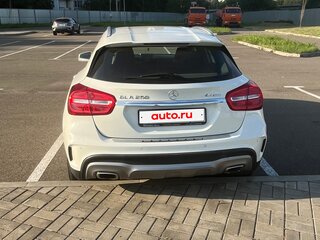 2015 Mercedes-Benz GLA 250 I (X156), белый, 1800000 рублей, вид 3