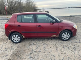 2009 Skoda Fabia II, пурпурный, 230000 рублей, вид 3