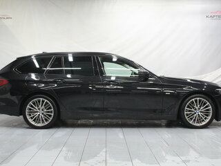 2018 BMW 5 серии 520d xDrive VII (G30/G31/G38), чёрный, 2599000 рублей, вид 5