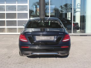 2019 Mercedes-Benz E-Класс 200 V (W213, S213, C238), чёрный, 3015000 рублей, вид 3