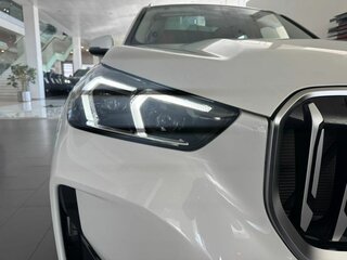 2024 BMW X1 Long 25Li sDrive III (U11/U12), белый, 4990000 рублей, вид 3