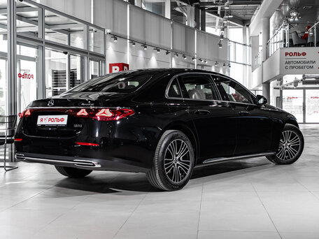 2025 Mercedes-Benz E-Класс Long 260 L VI (W214, S214), чёрный, 9990000 рублей, вид 5