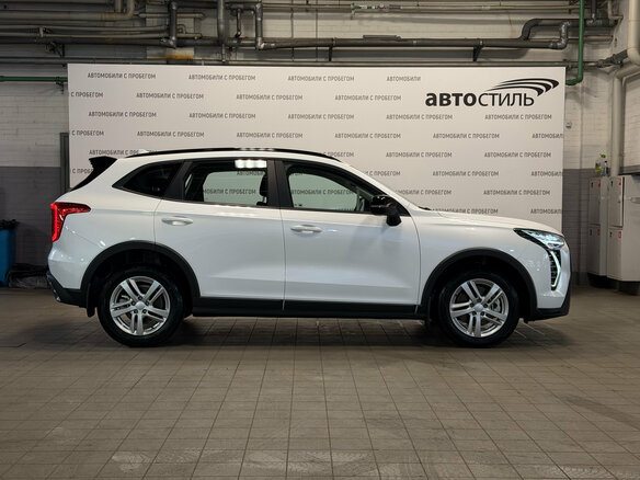 2024 Haval Jolion I Рестайлинг, белый, 1999000 рублей - вид 3