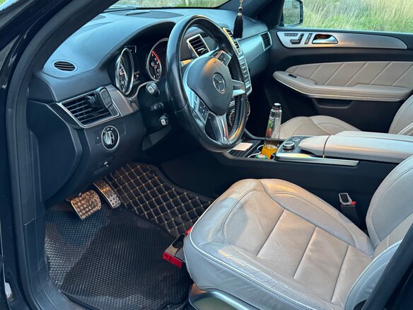 2013 Mercedes-Benz GL-Класс 350 II (X166), чёрный, 2600000 рублей - вид 3