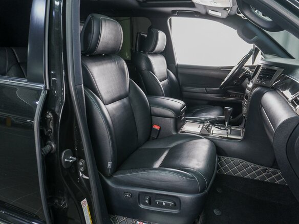 2015 Lexus LX 570 III Рестайлинг, чёрный - вид 7